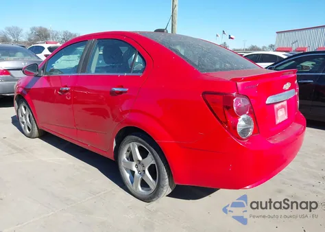 2015 Chevrolet Sonic Ltz Auto z USA, uszkodzony, nr VIN 1G1JE5SB4F4145201